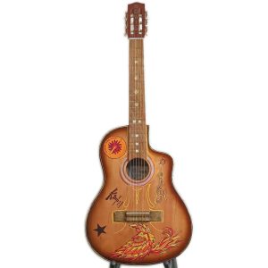 Guitarra electrocriolla El Tronador (Intervención artística) 