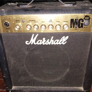 Amplificador Marshall MG15R – 45W